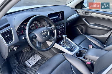 Позашляховик / Кросовер Audi Q5 2016 в 