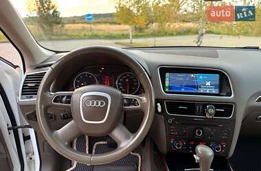 Позашляховик / Кросовер Audi Q5 2011 в 