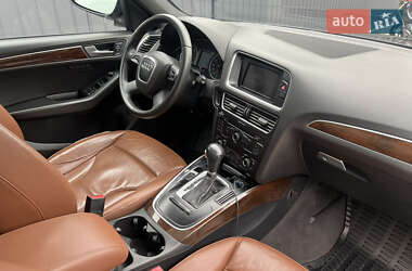 Позашляховик / Кросовер Audi Q5 2011 в 