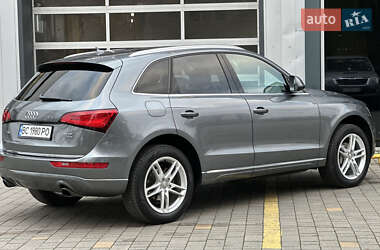 Позашляховик / Кросовер Audi Q5 2015 в 
