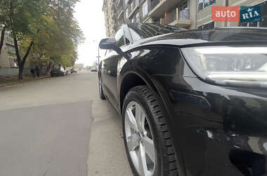 Позашляховик / Кросовер Audi Q5 2019 в 