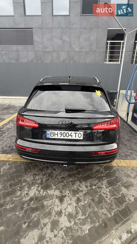 Внедорожник / Кроссовер Audi Q5 2019 в Киеве