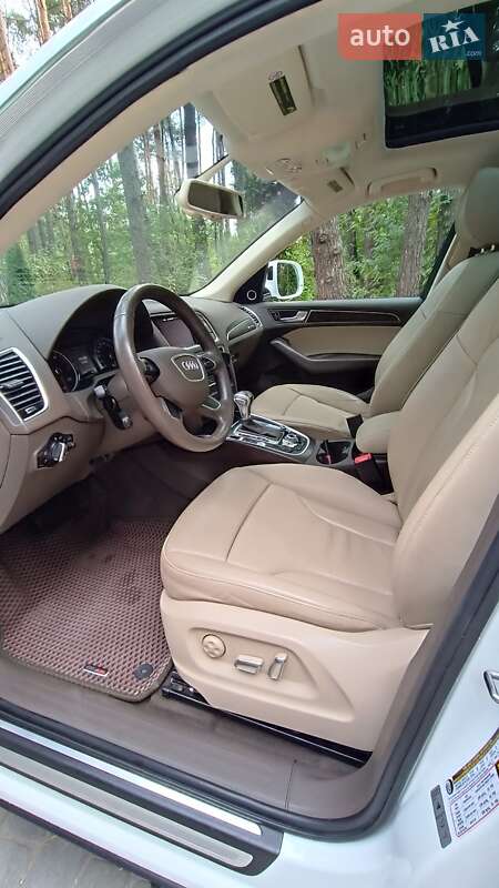 Позашляховик / Кросовер Audi Q5 2015 в Львові фото 15 Позашляховик / Кросовер Audi Q5 2015 в Львові