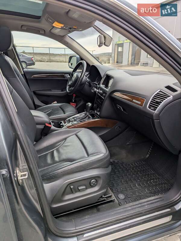 Позашляховик / Кросовер Audi Q5 2012 в Чернівцях фото 15 Позашляховик / Кросовер Audi Q5 2012 в Чернівцях