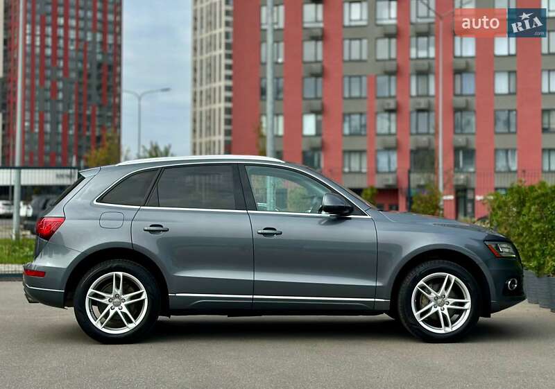 Внедорожник / Кроссовер Audi Q5 2015 в Киеве