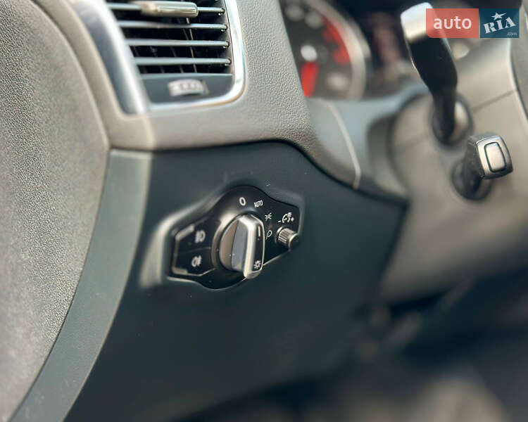 Внедорожник / Кроссовер Audi Q5 2015 в Киеве