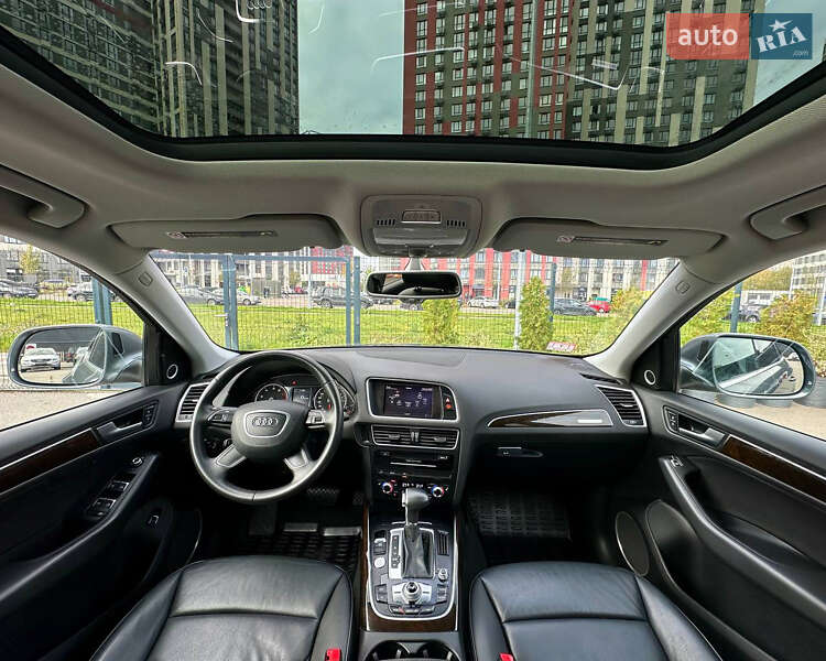 Внедорожник / Кроссовер Audi Q5 2015 в Киеве