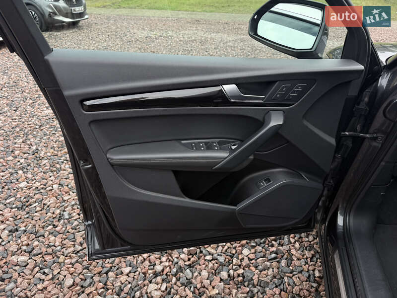 Внедорожник / Кроссовер Audi Q5 2021 в Киеве фото 21 Внедорожник / Кроссовер Audi Q5 2021 в Киеве