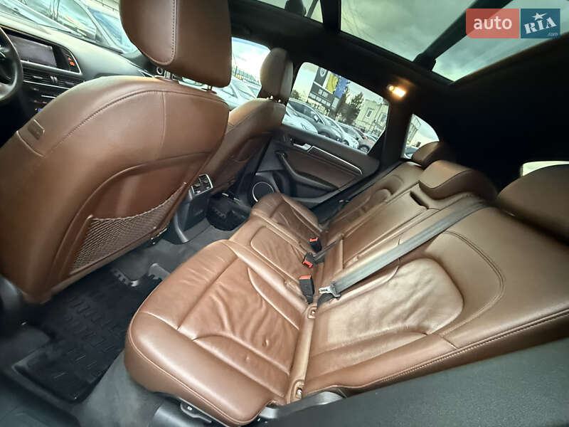 Внедорожник / Кроссовер Audi Q5 2015 в Стрые