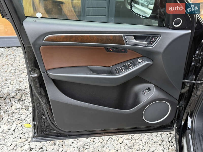 Внедорожник / Кроссовер Audi Q5 2015 в Стрые