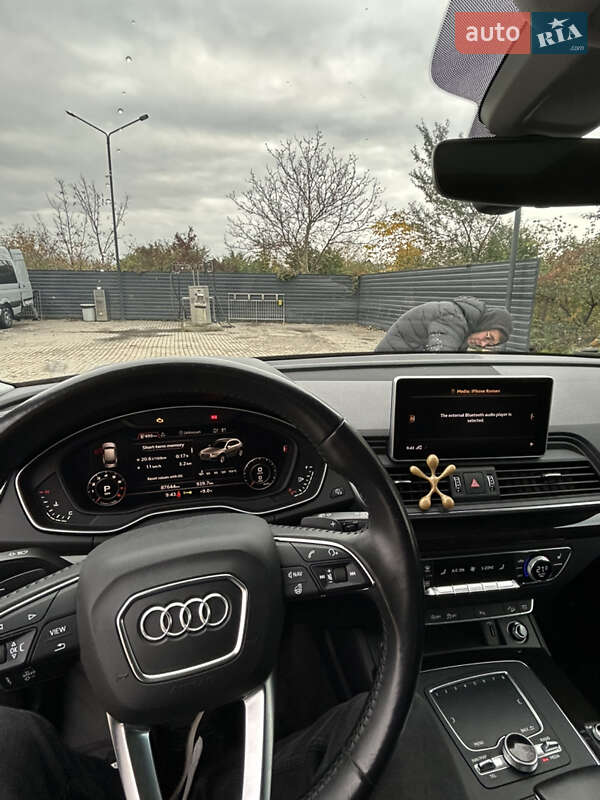 Внедорожник / Кроссовер Audi Q5 2018 в Ивано-Франковске фото 26 Внедорожник / Кроссовер Audi Q5 2018 в Ивано-Франковске