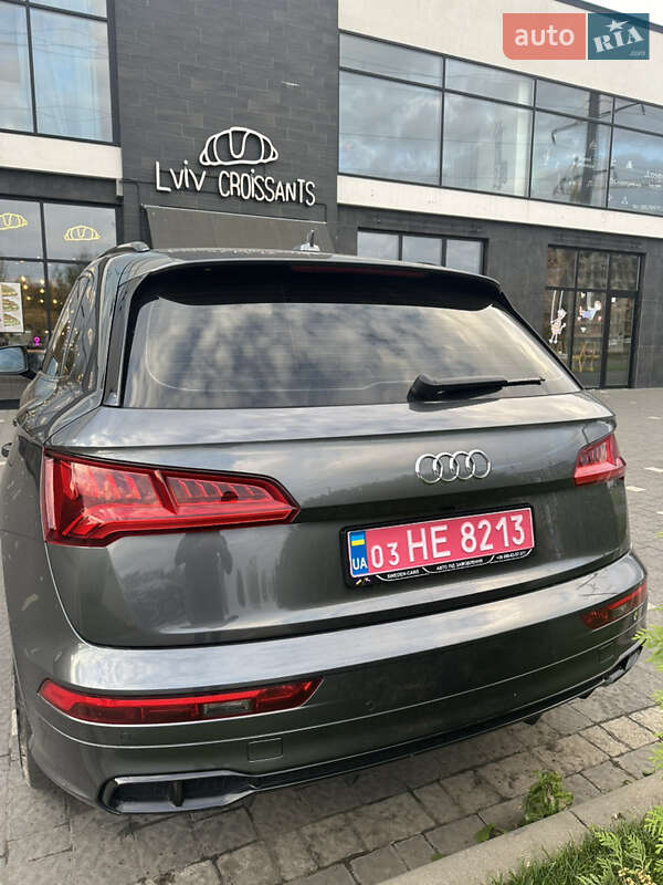 Позашляховик / Кросовер Audi Q5 2019 в Ужгороді фото 5 Позашляховик / Кросовер Audi Q5 2019 в Ужгороді