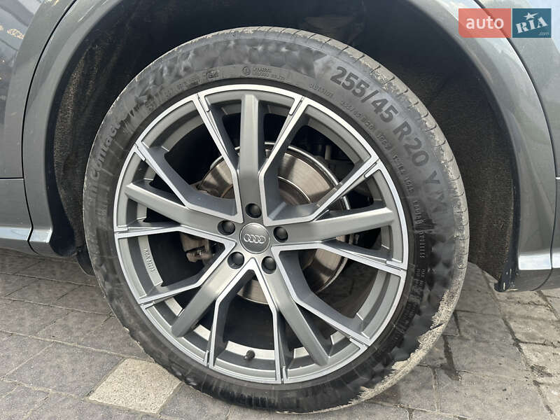 Позашляховик / Кросовер Audi Q5 2019 в Ужгороді фото 7 Позашляховик / Кросовер Audi Q5 2019 в Ужгороді