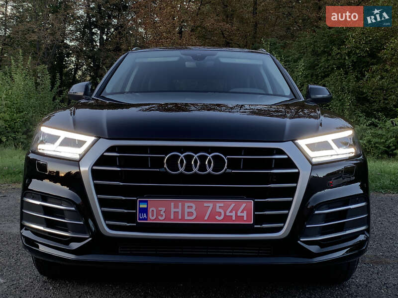 Внедорожник / Кроссовер Audi Q5 2018 в Ивано-Франковске