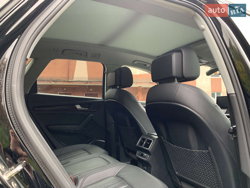 Внедорожник / Кроссовер Audi Q5 2018 в Ивано-Франковске