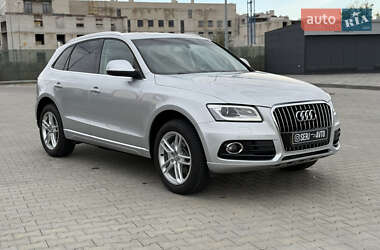 Позашляховик / Кросовер Audi Q5 2012 в 