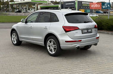 Позашляховик / Кросовер Audi Q5 2012 в 