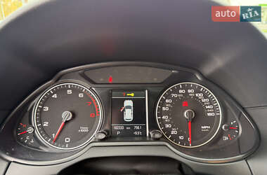 Позашляховик / Кросовер Audi Q5 2012 в 