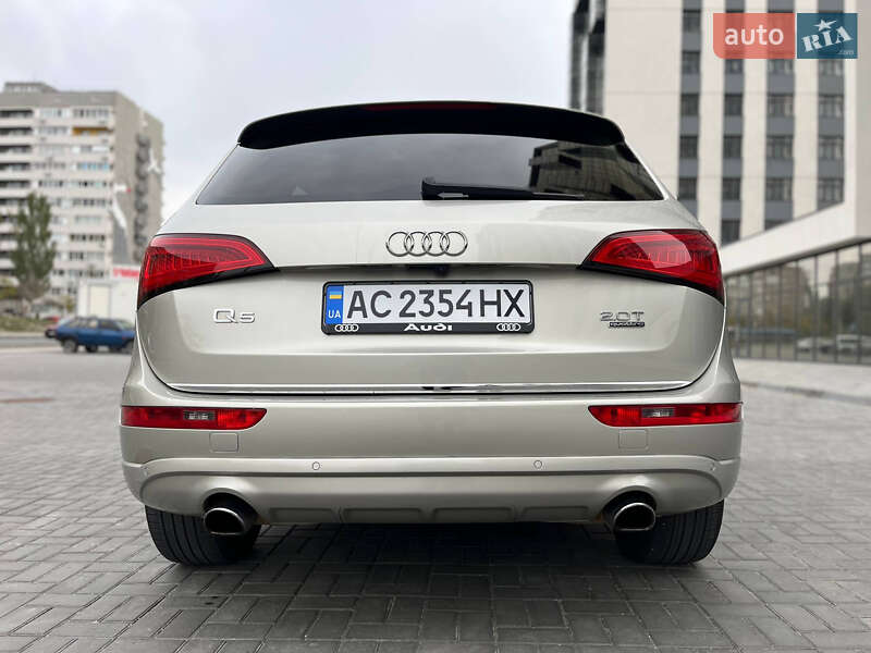 Позашляховик / Кросовер Audi Q5 2016 в Дніпрі