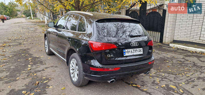 Внедорожник / Кроссовер Audi Q5 2013 в Подольске