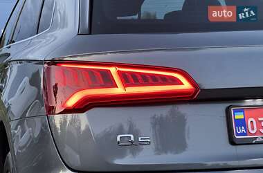 Позашляховик / Кросовер Audi Q5 2019 в  фото 24 Позашляховик / Кросовер Audi Q5 2019 в