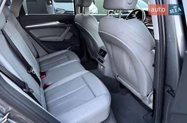 Позашляховик / Кросовер Audi Q5 2019 в  фото 52 Позашляховик / Кросовер Audi Q5 2019 в