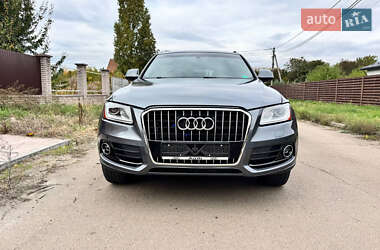 Внедорожник / Кроссовер Audi Q5 2015 в 