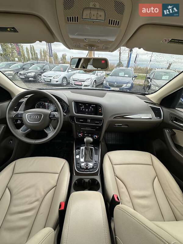 Позашляховик / Кросовер Audi Q5 2013 в Білогородці