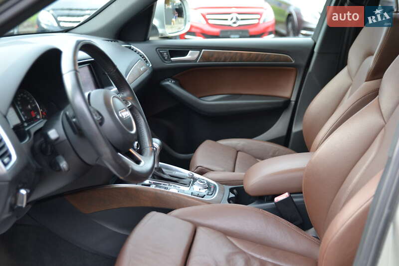 Позашляховик / Кросовер Audi Q5 2013 в Луцьку фото 12 Позашляховик / Кросовер Audi Q5 2013 в Луцьку