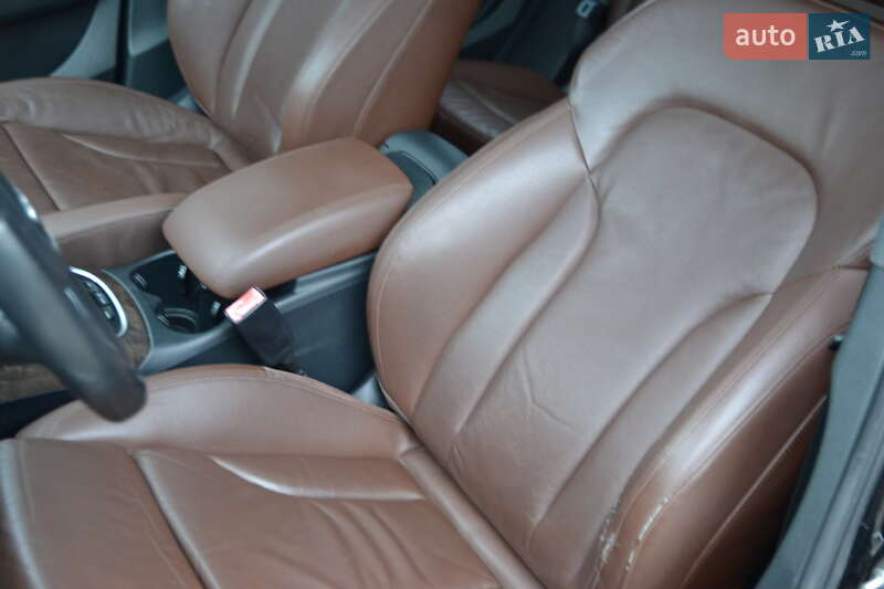 Позашляховик / Кросовер Audi Q5 2014 в Луцьку