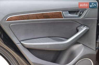 Позашляховик / Кросовер Audi Q5 2016 в  фото 23 Позашляховик / Кросовер Audi Q5 2016 в