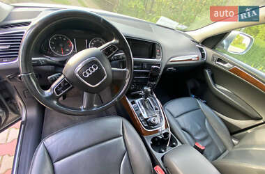 Позашляховик / Кросовер Audi Q5 2011 в 