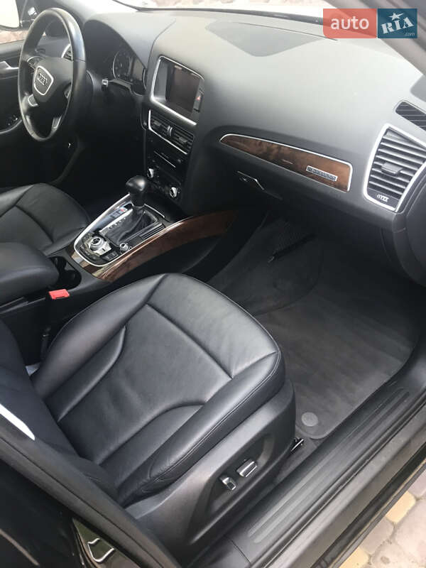 Позашляховик / Кросовер Audi Q5 2015 в Львові фото 10 Позашляховик / Кросовер Audi Q5 2015 в Львові