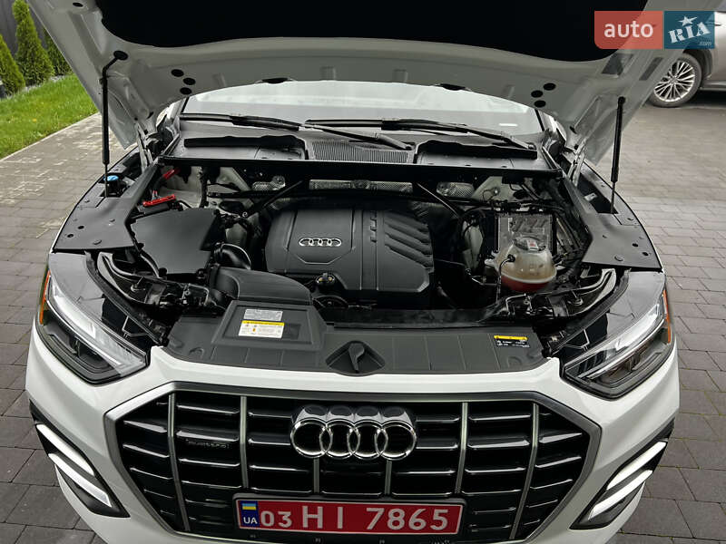 Позашляховик / Кросовер Audi Q5 2021 в Луцьку