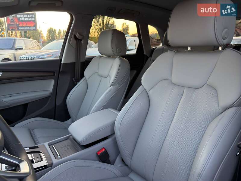 Внедорожник / Кроссовер Audi Q5 2023 в Харькове