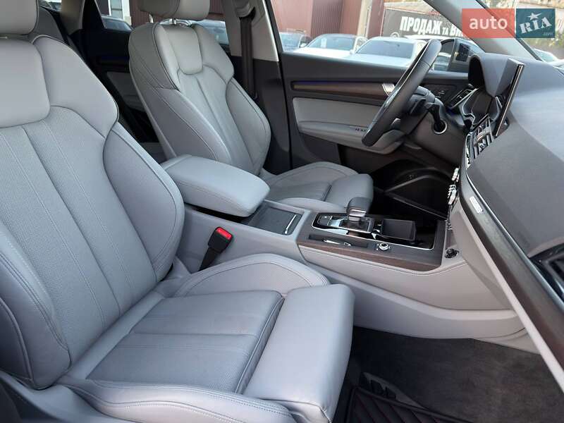 Внедорожник / Кроссовер Audi Q5 2023 в Харькове