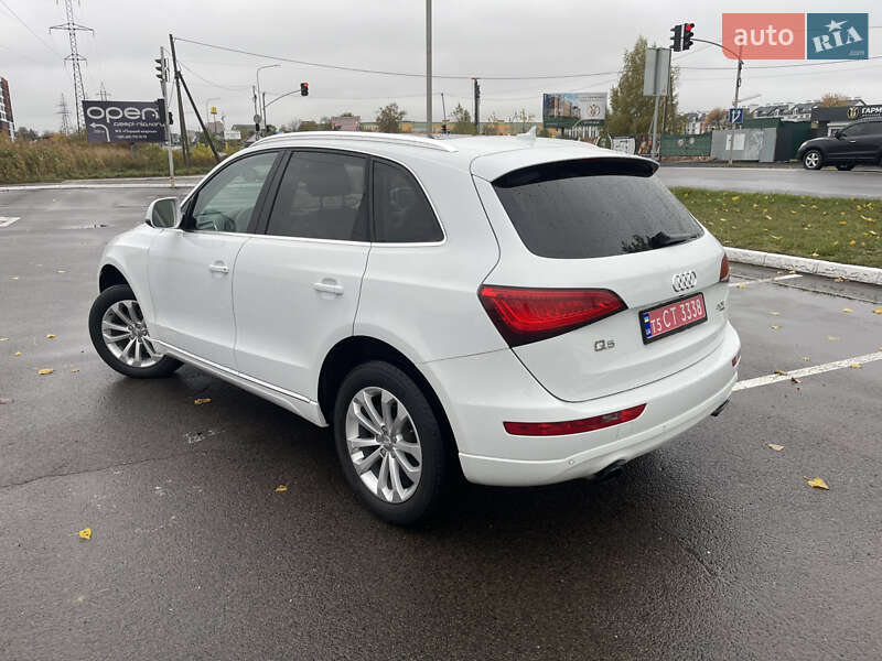 Позашляховик / Кросовер Audi Q5 2014 в Луцьку фото 4 Позашляховик / Кросовер Audi Q5 2014 в Луцьку