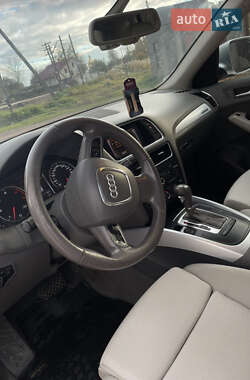 Внедорожник / Кроссовер Audi Q5 2009 в 