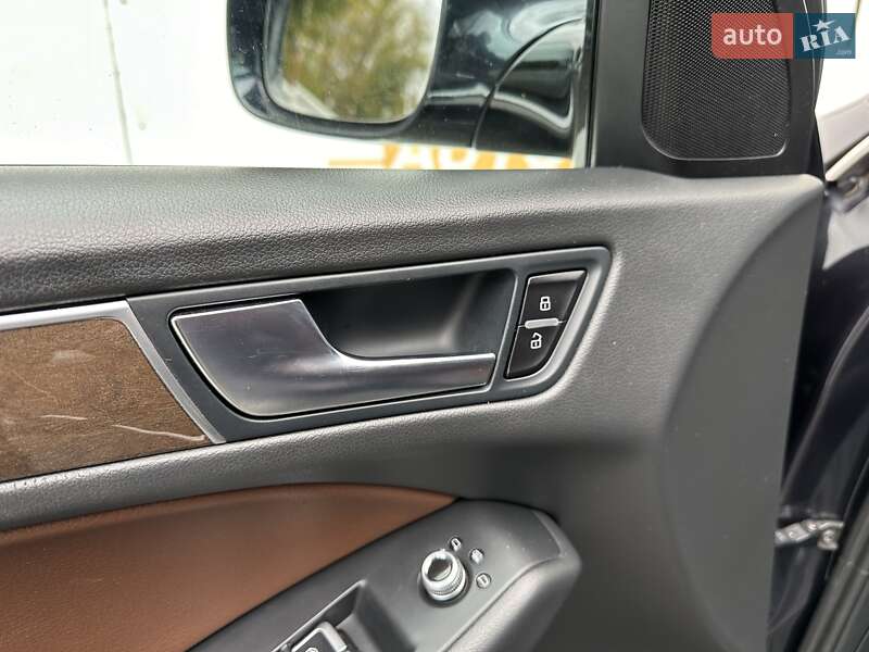 Позашляховик / Кросовер Audi Q5 2015 в Києві фото 16 Позашляховик / Кросовер Audi Q5 2015 в Києві