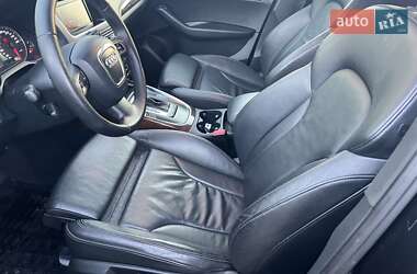Позашляховик / Кросовер Audi Q5 2010 в 