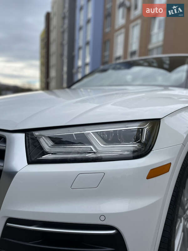 Внедорожник / Кроссовер Audi Q5 2017 в Черновцах фото 24 Внедорожник / Кроссовер Audi Q5 2017 в Черновцах