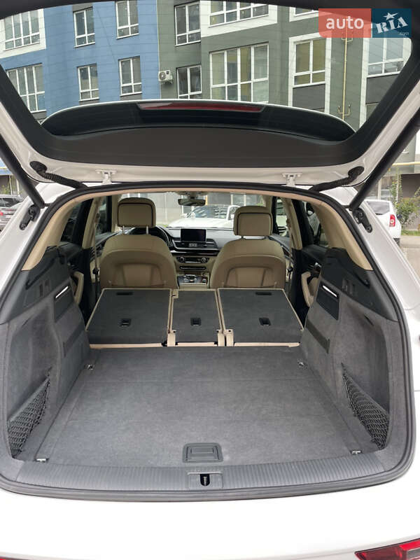 Внедорожник / Кроссовер Audi Q5 2017 в Черновцах фото 32 Внедорожник / Кроссовер Audi Q5 2017 в Черновцах