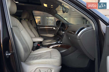 Позашляховик / Кросовер Audi Q5 2011 в  фото 40 Позашляховик / Кросовер Audi Q5 2011 в