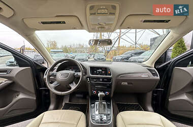 Позашляховик / Кросовер Audi Q5 2014 в 