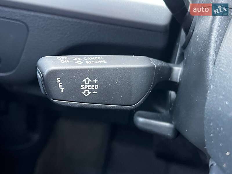 Внедорожник / Кроссовер Audi Q5 2018 в Киеве