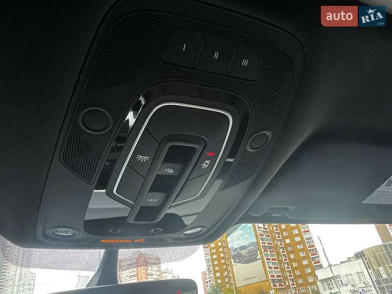 Внедорожник / Кроссовер Audi Q5 2018 в Киеве