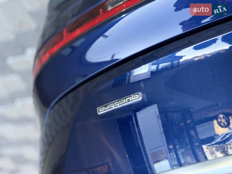 Внедорожник / Кроссовер Audi Q5 2021 в Львове
