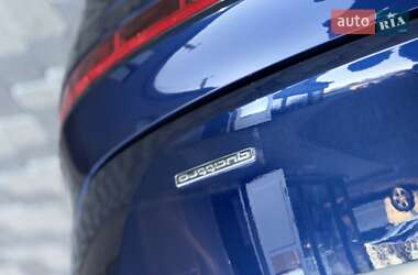 Позашляховик / Кросовер Audi Q5 2021 в 