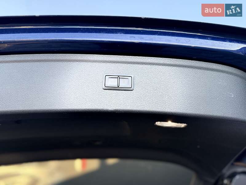 Внедорожник / Кроссовер Audi Q5 2021 в Львове