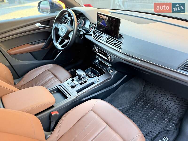 Внедорожник / Кроссовер Audi Q5 2021 в Львове